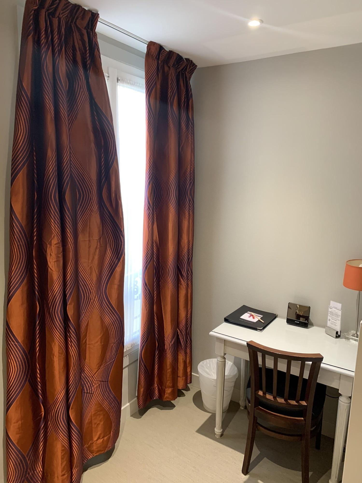 Hotel Ibis Styles Paris Montmartre Batignolles Esterno foto