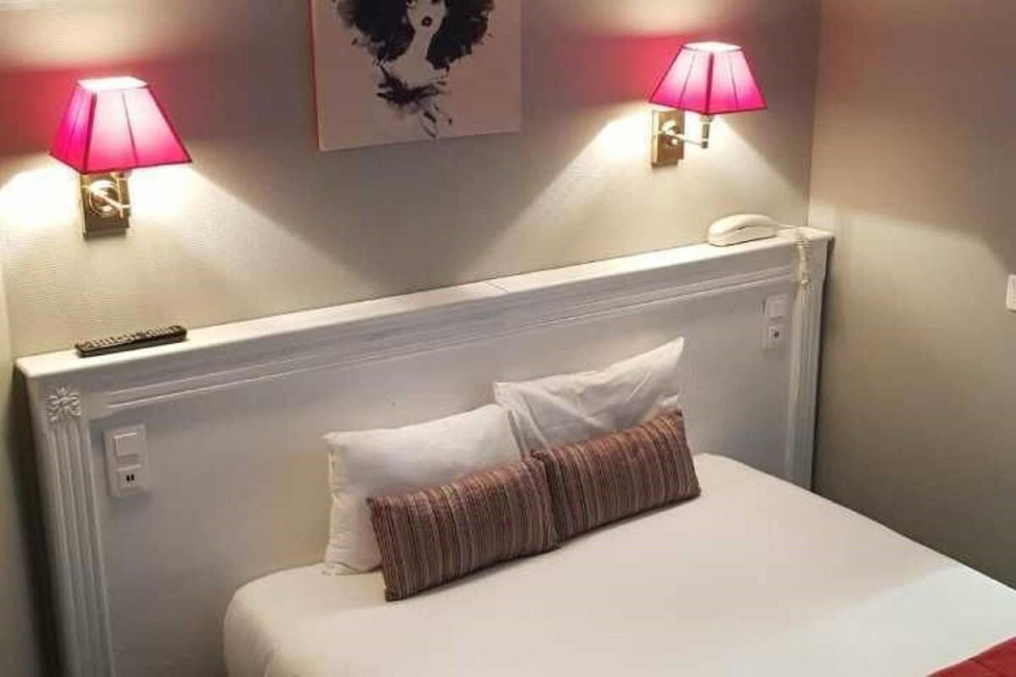 Hotel Ibis Styles Paris Montmartre Batignolles Esterno foto