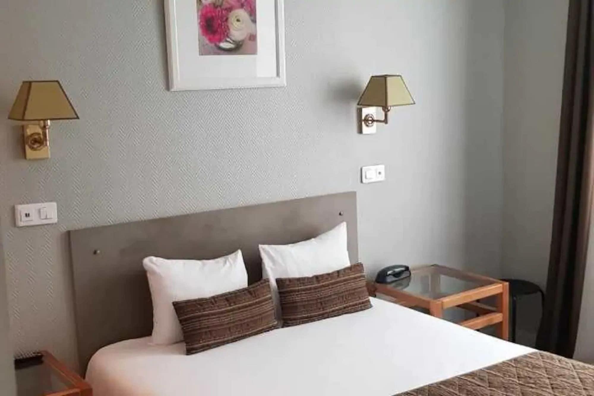 Hotel Ibis Styles Paris Montmartre Batignolles Esterno foto