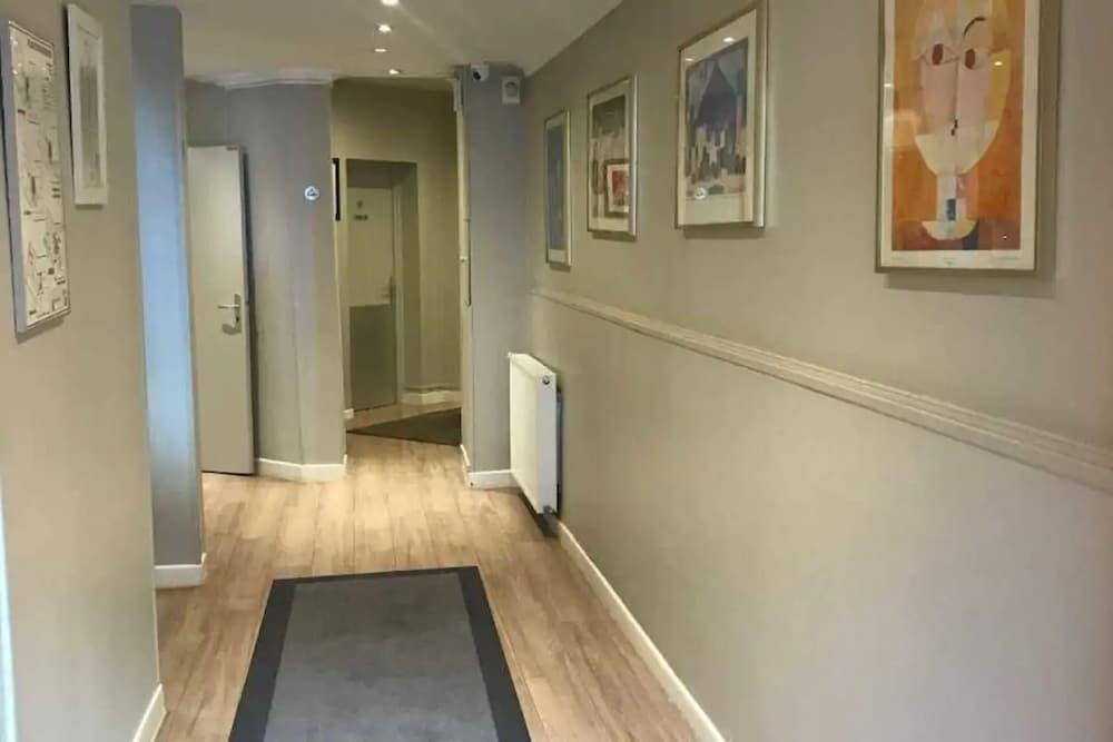 Hotel Ibis Styles Paris Montmartre Batignolles Esterno foto