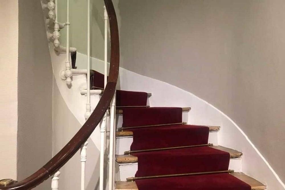 Hotel Ibis Styles Paris Montmartre Batignolles Esterno foto