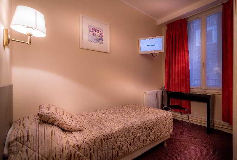 Hotel Ibis Styles Paris Montmartre Batignolles Esterno foto