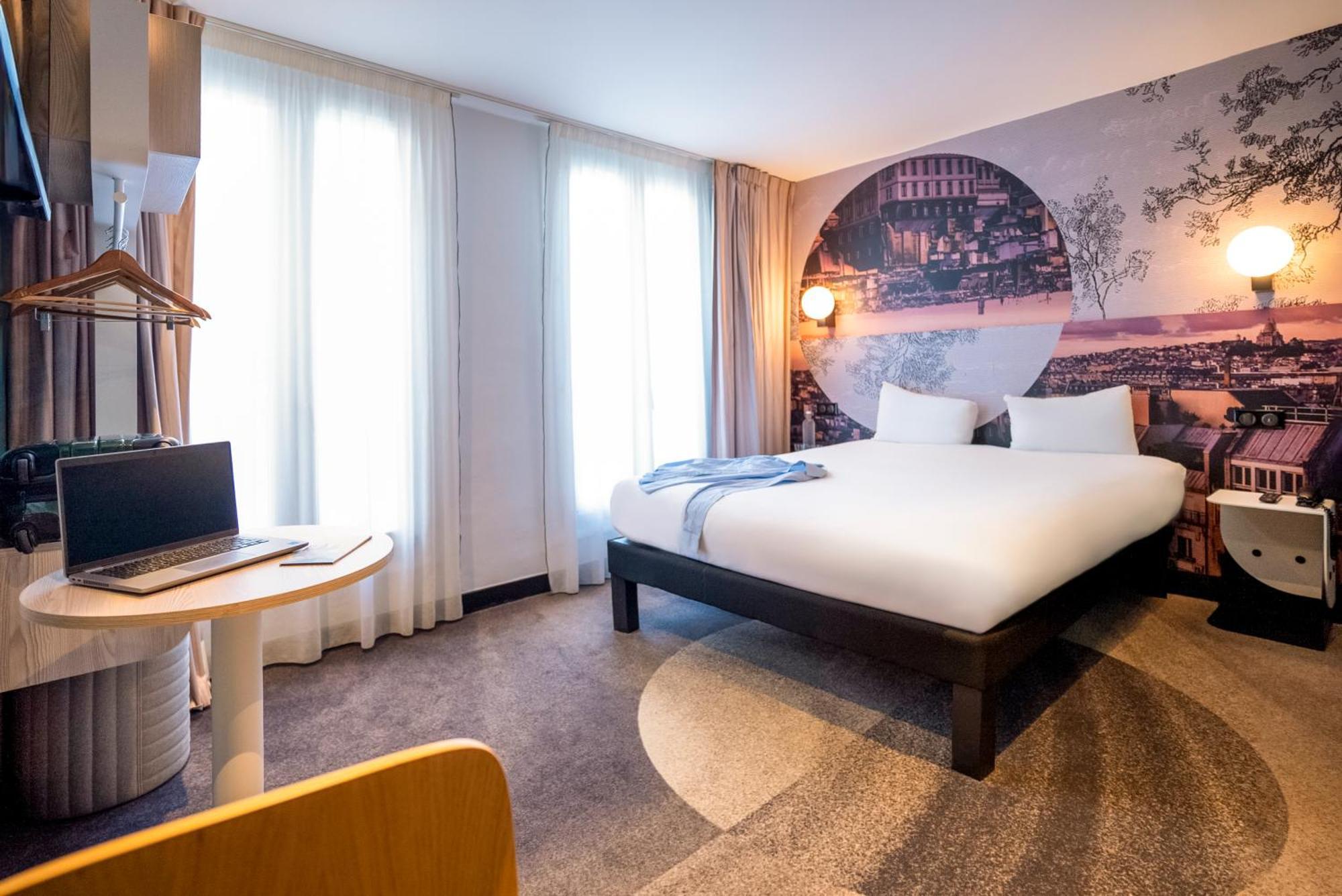 Hotel Ibis Styles Paris Montmartre Batignolles Esterno foto