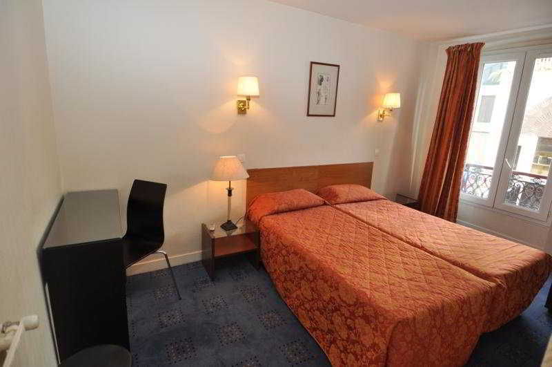 Hotel Ibis Styles Paris Montmartre Batignolles Esterno foto